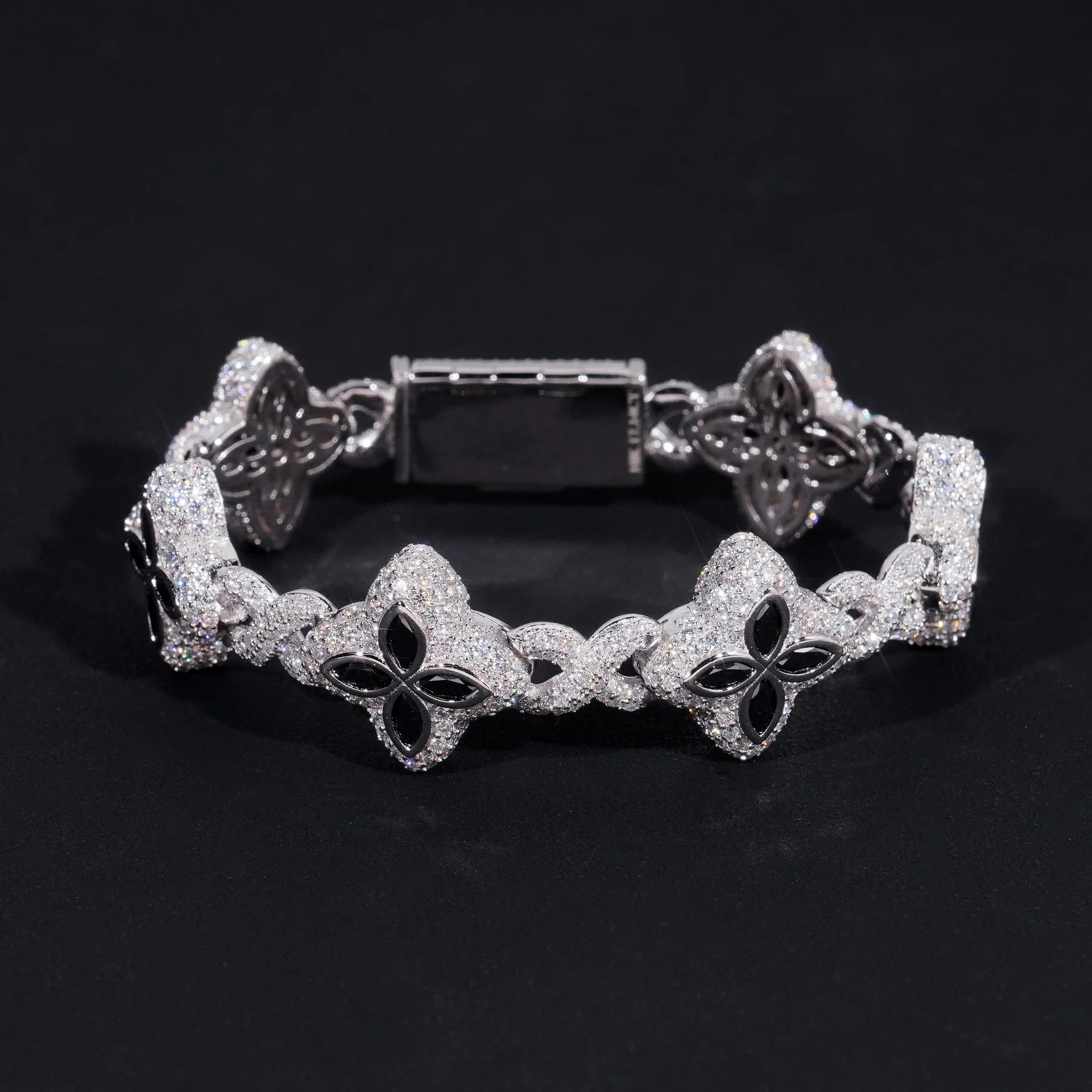 Icelure VVS Moissanite "Clover Bracelet"